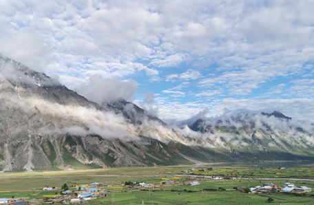 70.地理資源所開展“巾幗逐夢、傳承有道、競綻芳華”攝影活動