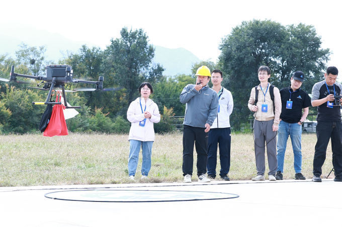 智能無人機應用領域比賽現(xiàn)場