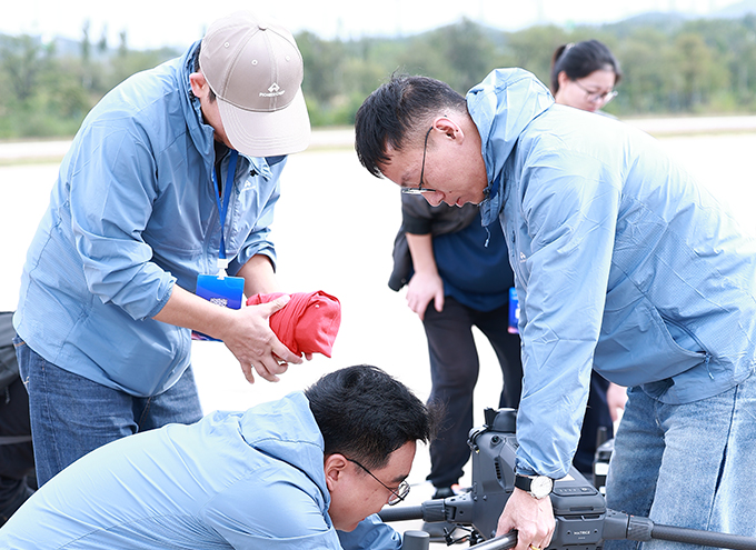 智能無人機應用領域比賽現(xiàn)場