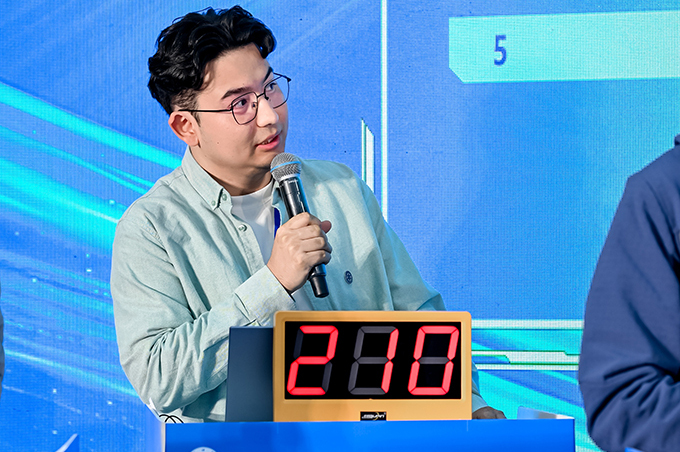 人工智能領(lǐng)域比賽現(xiàn)場(chǎng)