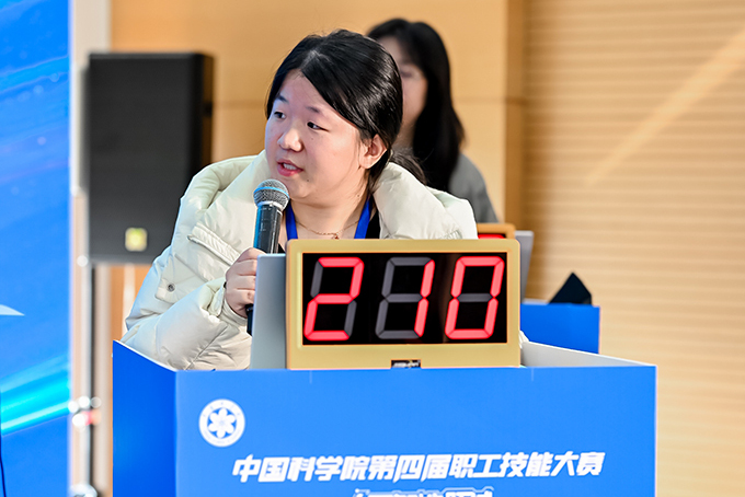 人工智能領(lǐng)域比賽現(xiàn)場(chǎng)