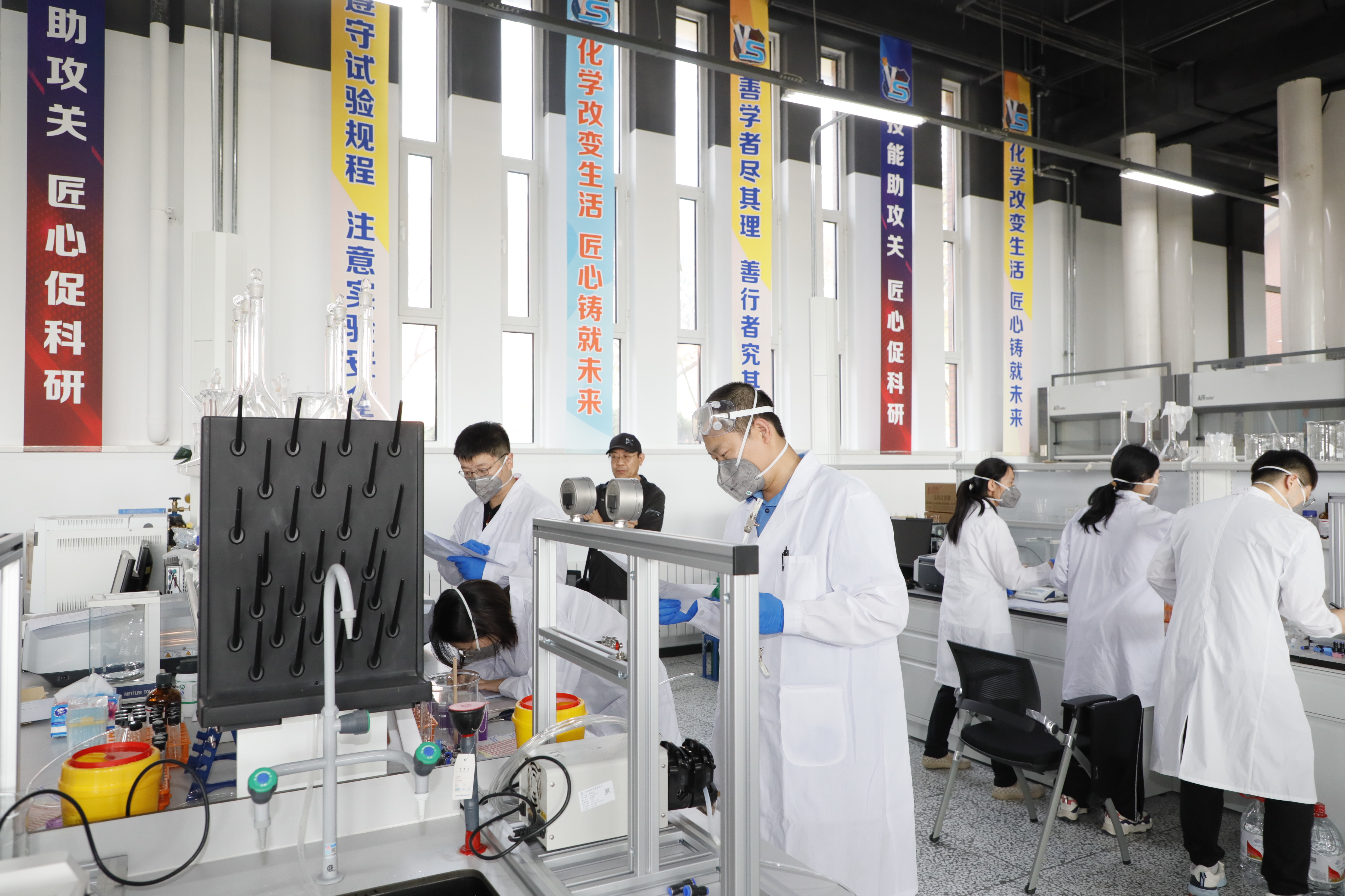 大連化物所“化學(xué)改變生活，匠心鑄就未來”首屆職工技能大賽成功舉辦